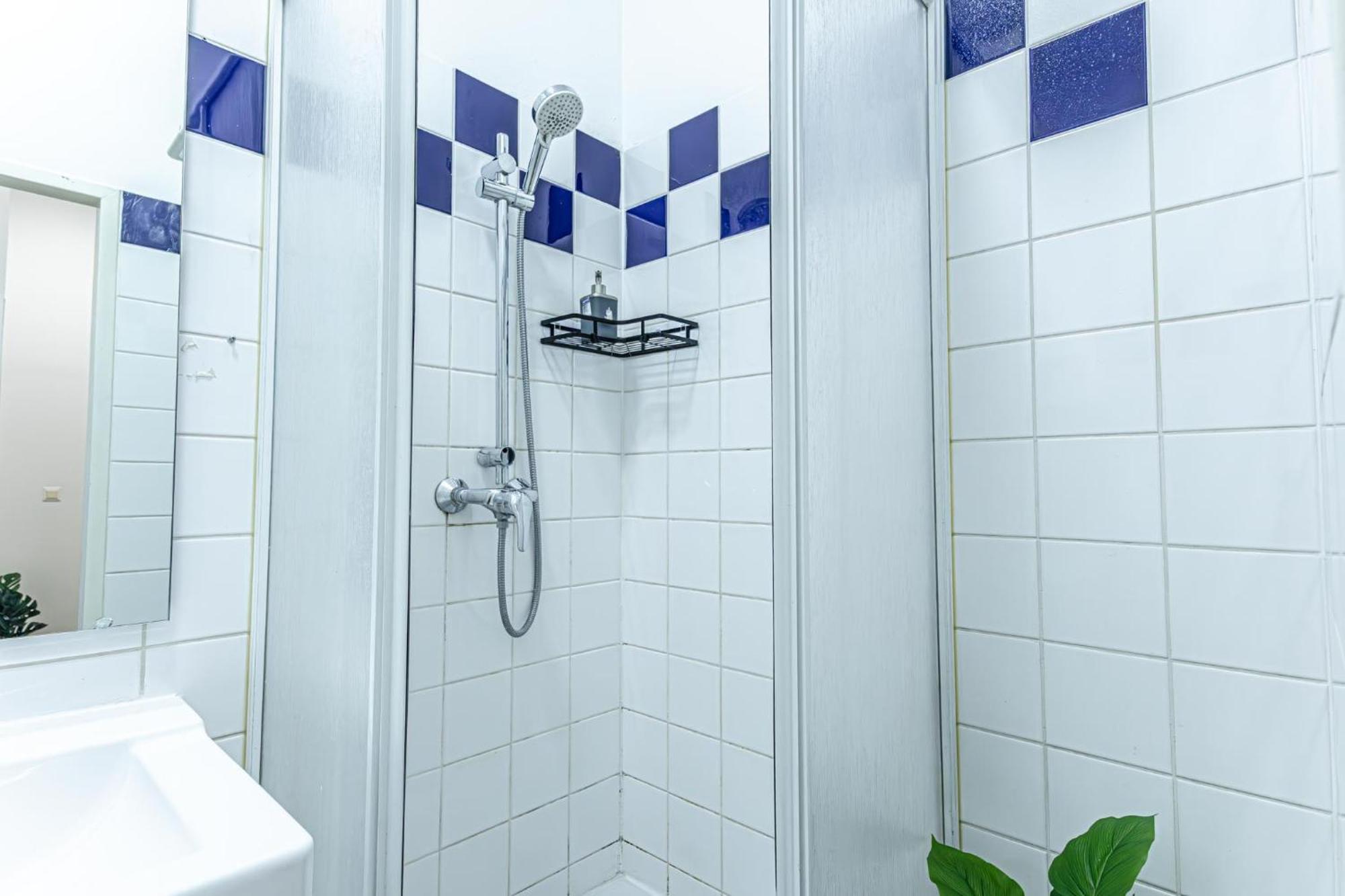 Superior 2Br Apartment - Perfect For Longstays فيينا المظهر الخارجي الصورة