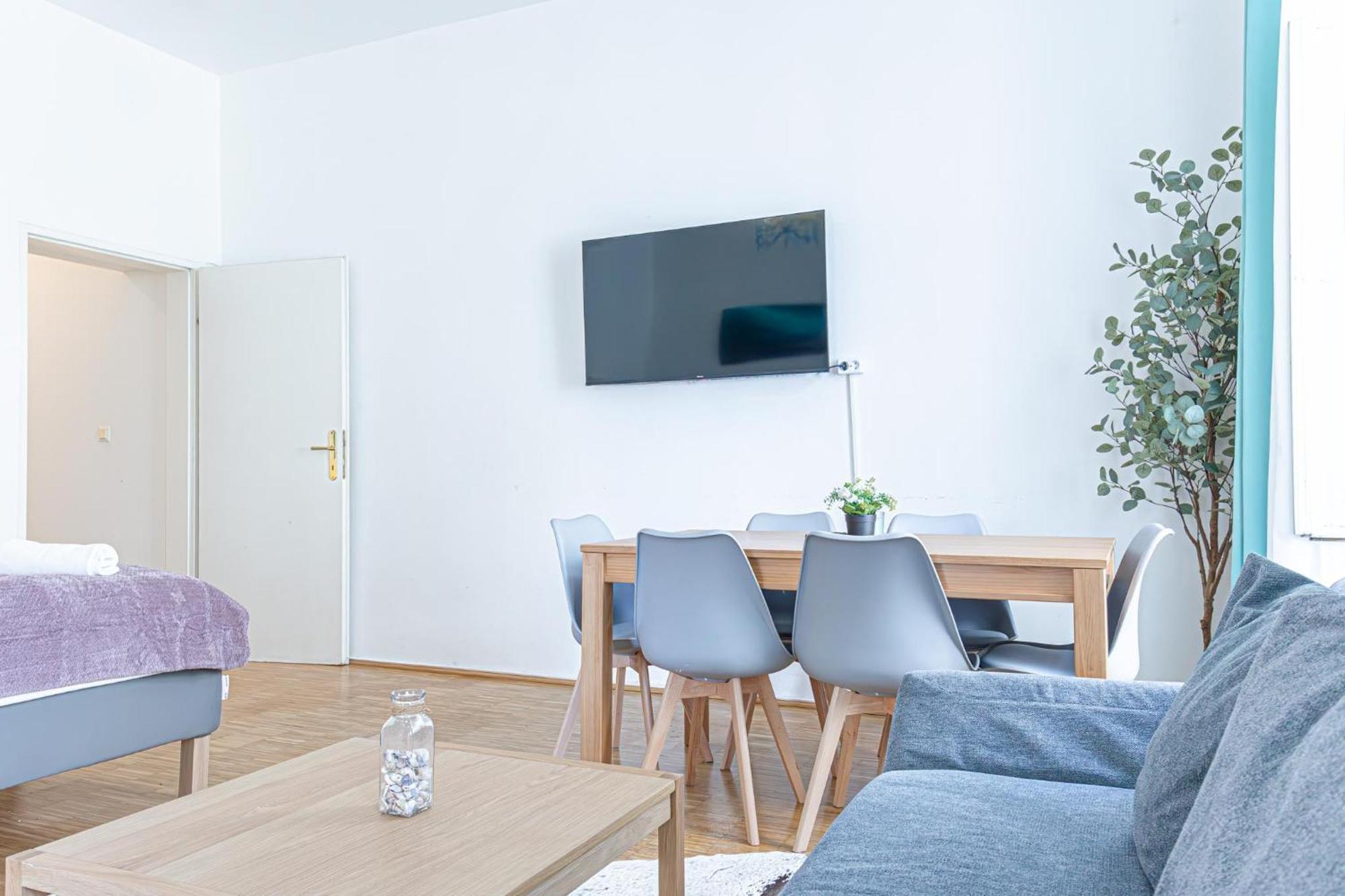 Superior 2Br Apartment - Perfect For Longstays فيينا المظهر الخارجي الصورة
